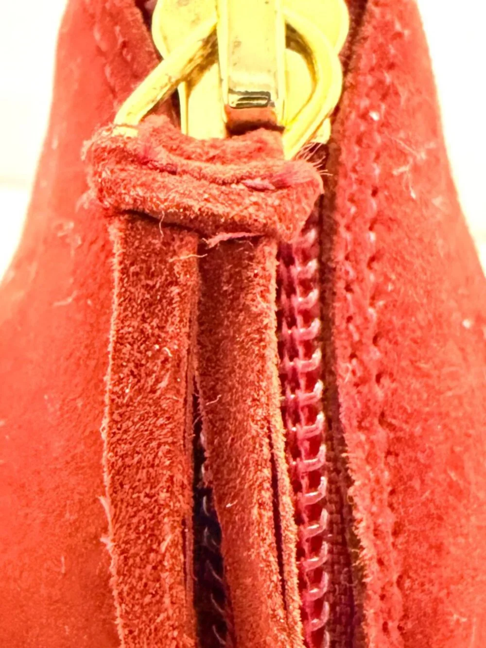 Guess By Marciano "Ramba" Red Suede Cutout Pump - Size 6-1/2 - Picture 5 of 11